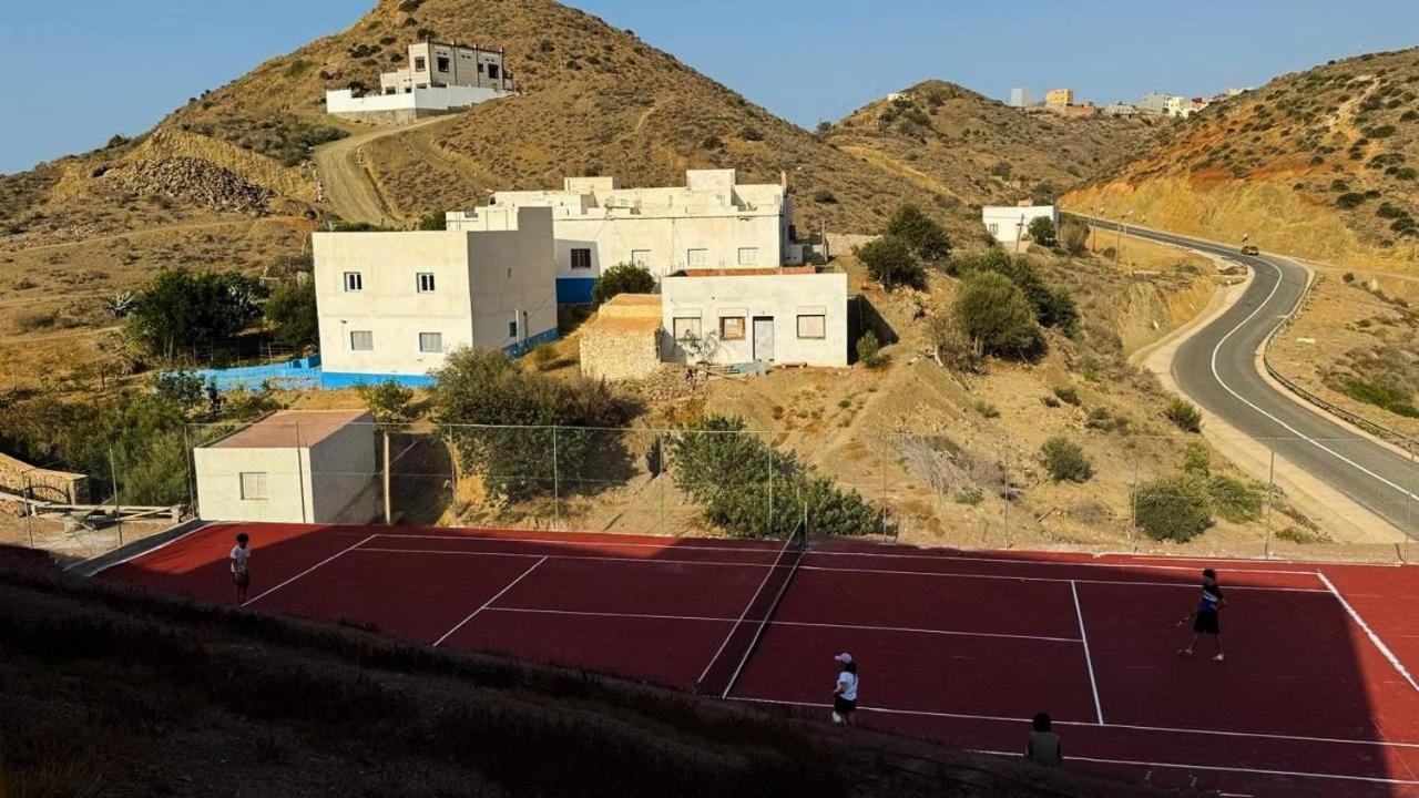 Villa Al Hoceima Pres Tala Youssef & Boumehdi Eksteriør bilde